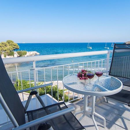 Paradiso Resort Agia Marina  외부 사진