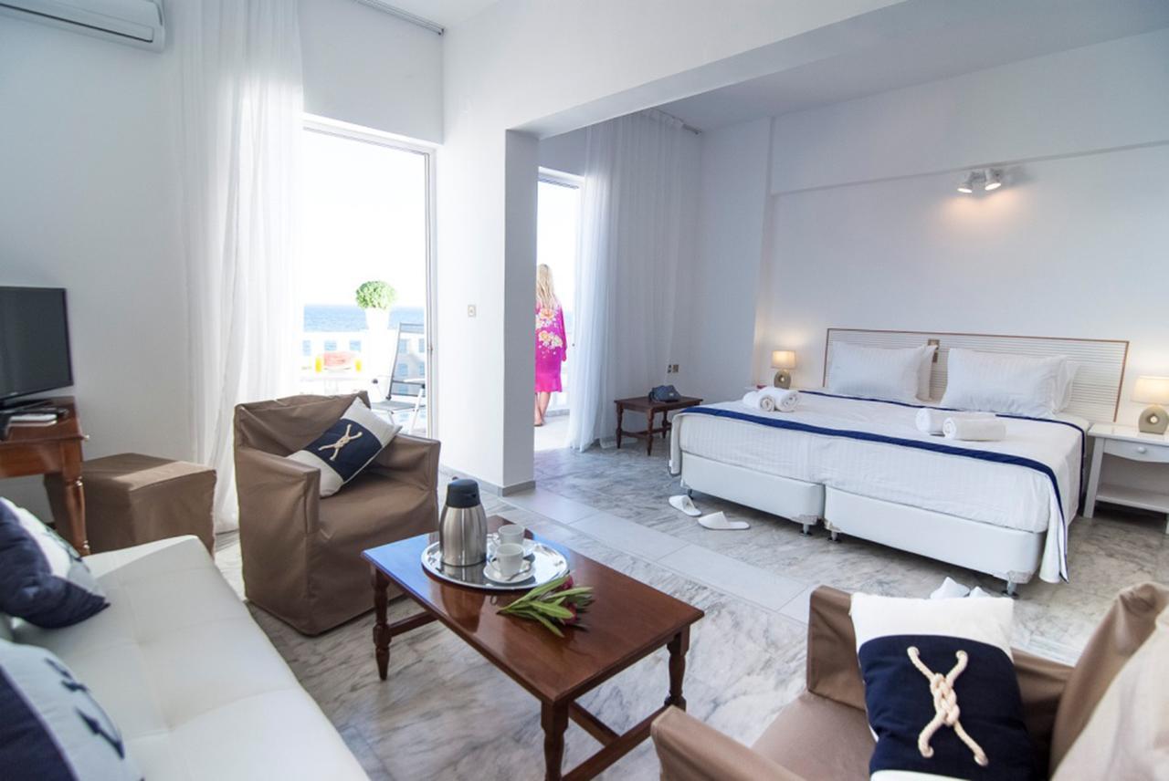 Paradiso Resort Agia Marina  외부 사진