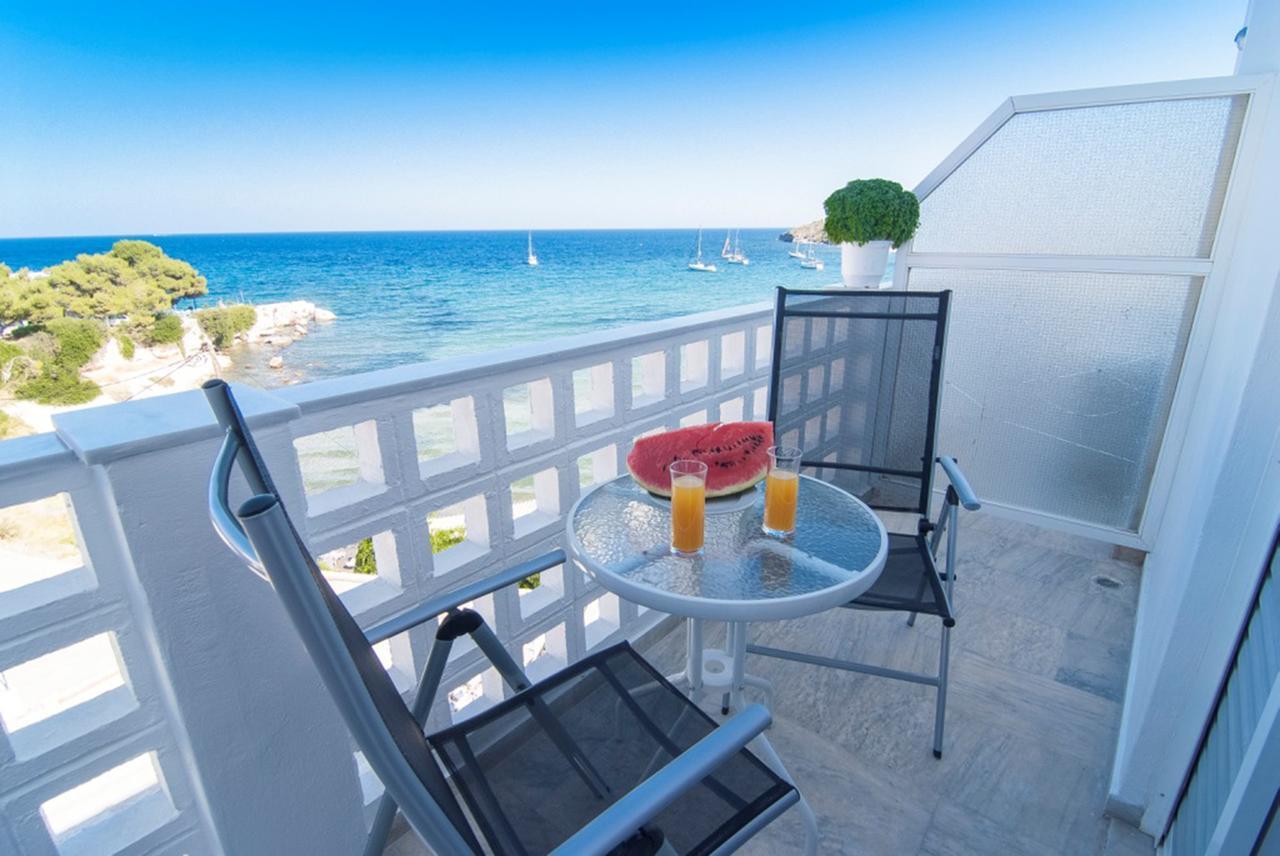 Paradiso Resort Agia Marina  외부 사진