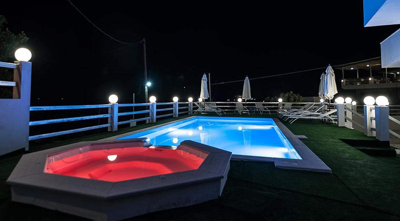 Paradiso Resort Agia Marina  외부 사진